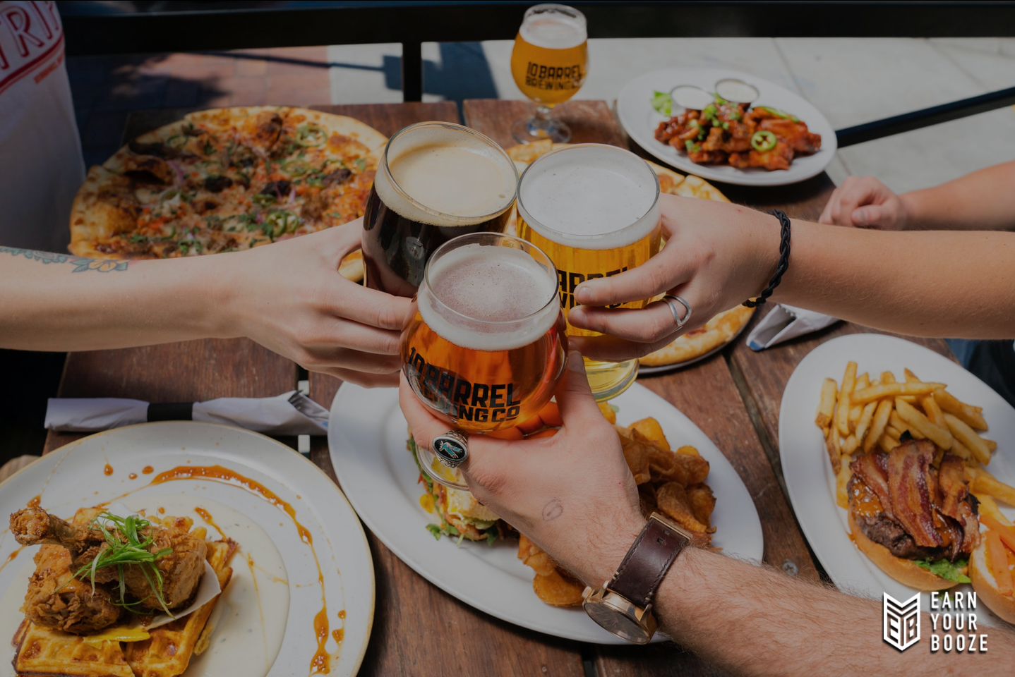 What to eat when you drink at a bar